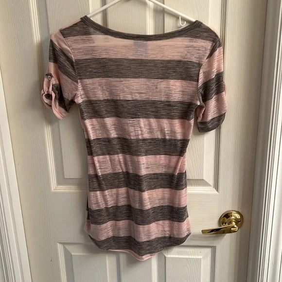 light pink and gray striped tank top - Picture 4 of 4